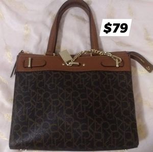 Handbags / Sneakers